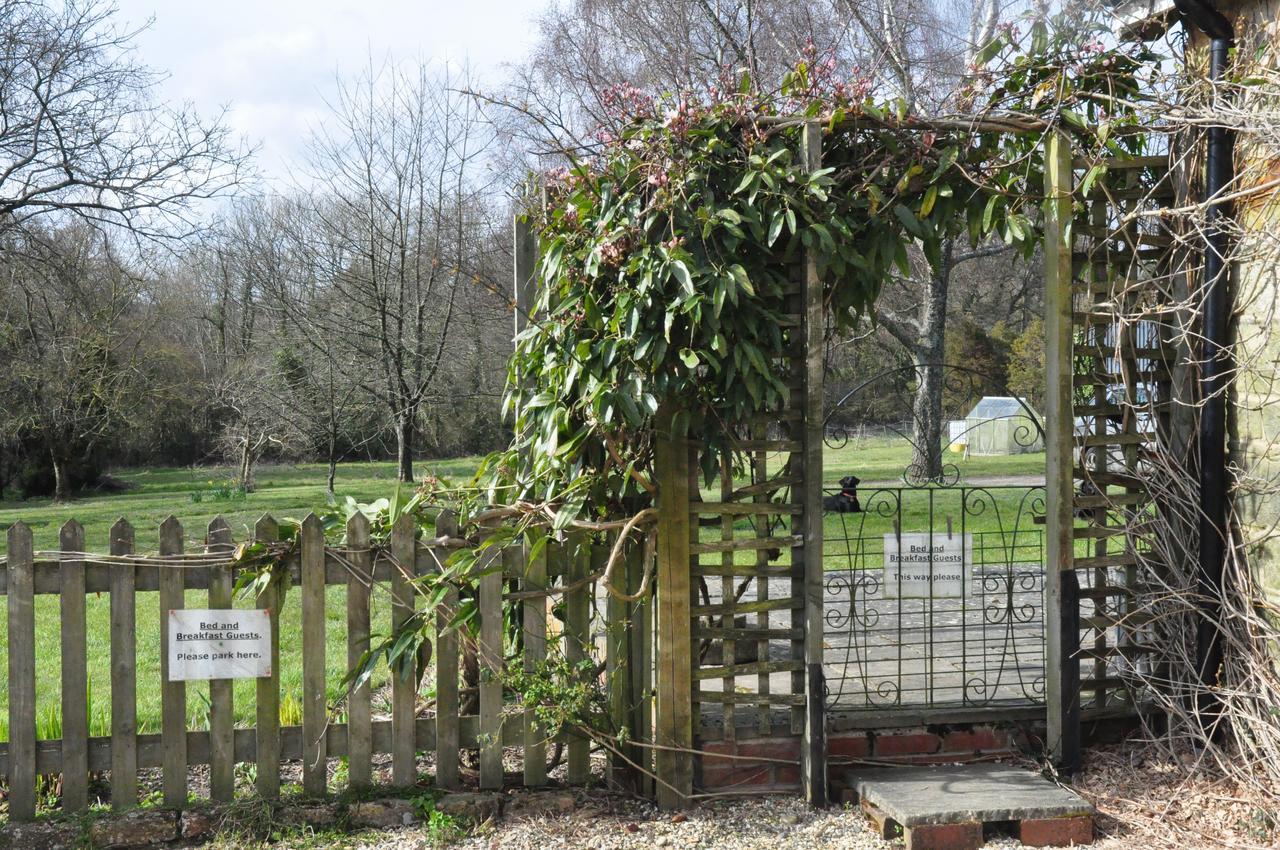 Little Tidebrook Farm Bed and Breakfast Wadhurst Exteriör bild